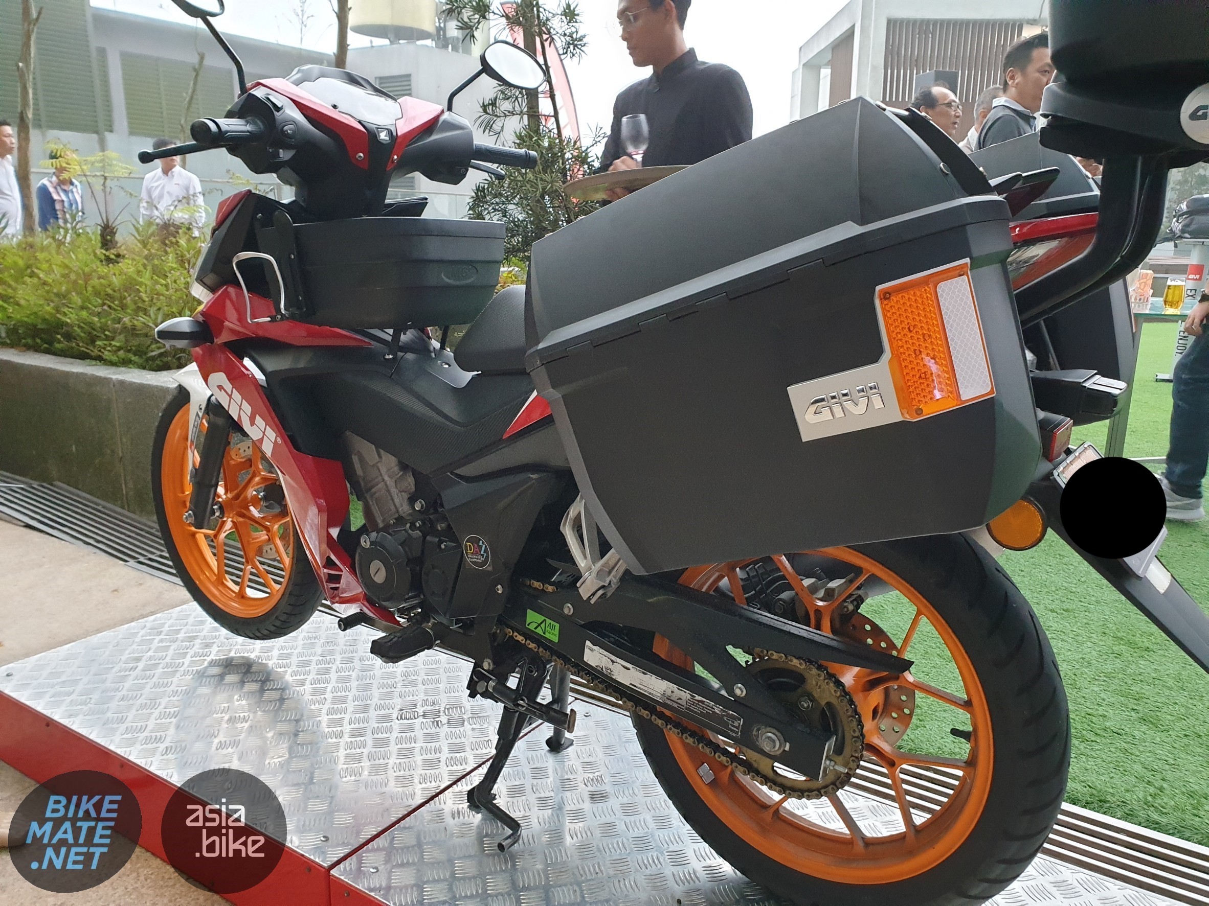 กล่องข้าง GIVI E23N-S_OR