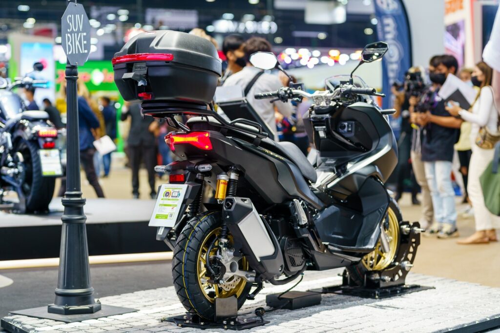 กล่องท้าย GIVI บน HONDA LEAD และ HONDA ADV150 ในงานมอเตอร์โชว์ 2021