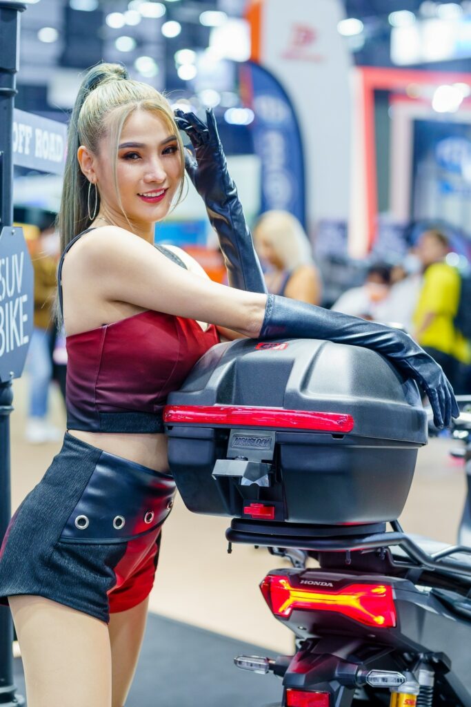 กล่องท้าย GIVI บน HONDA LEAD และ HONDA ADV150 ในงานมอเตอร์โชว์ 2021