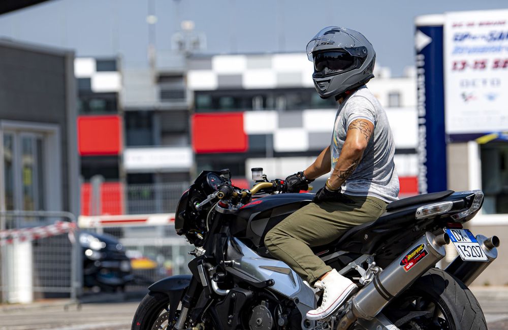 Blog - LS2 Helmets Storm FF800