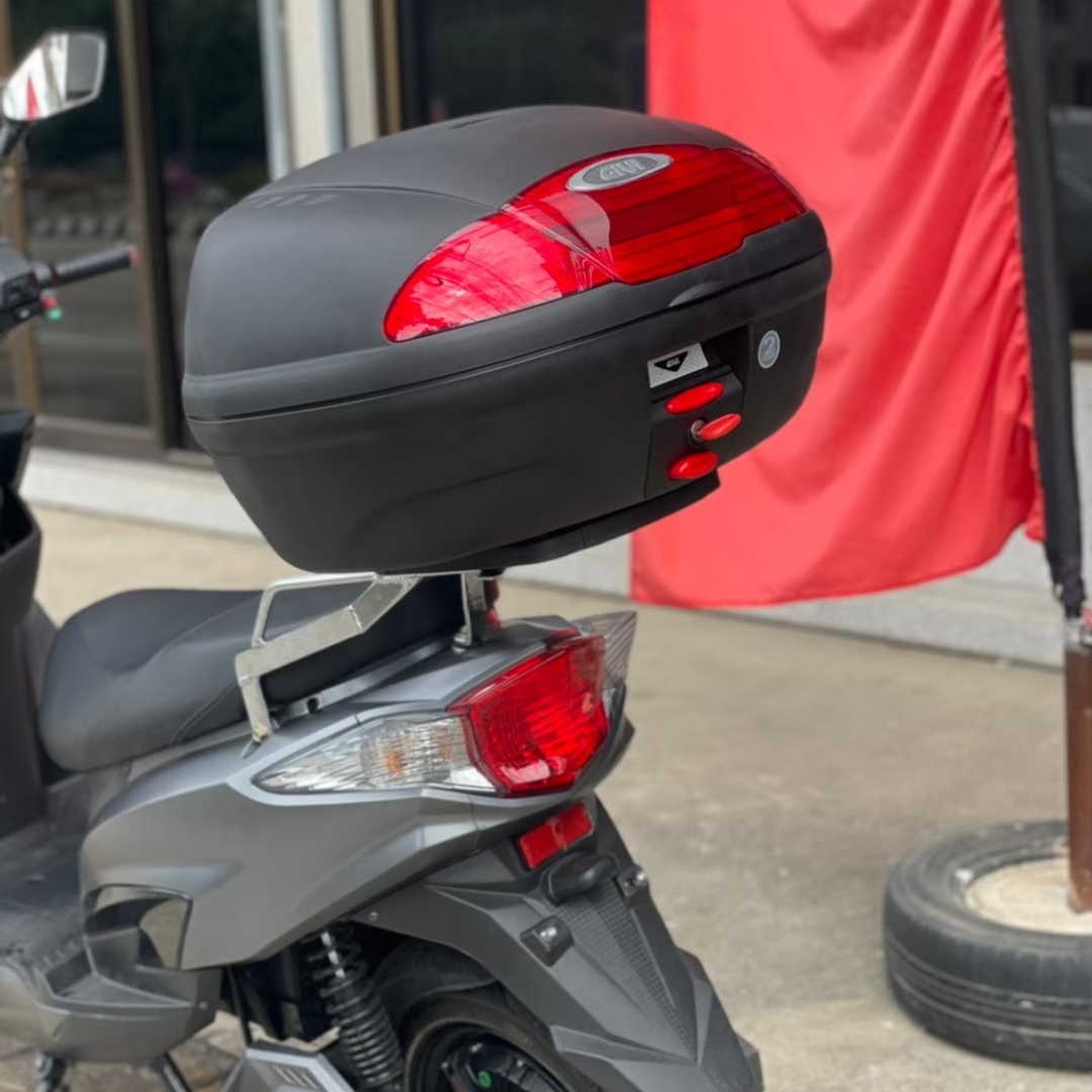 GIVI E450N Mounted