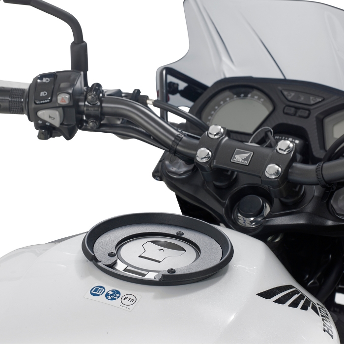 GIVI BF30 Specific Tanklock Flang แหวนล็อคกระเป๋าถังนํ้ามัน