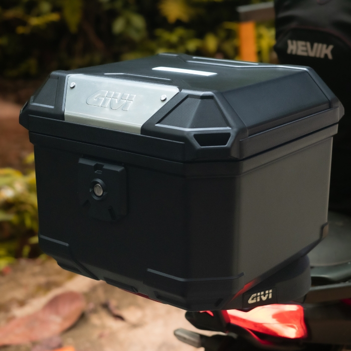 givi-ultimo-u37a-top-case (4) GIVI Ultimo U37A Monolock Top Case กล่องท้ายมอเตอร์ไซค์